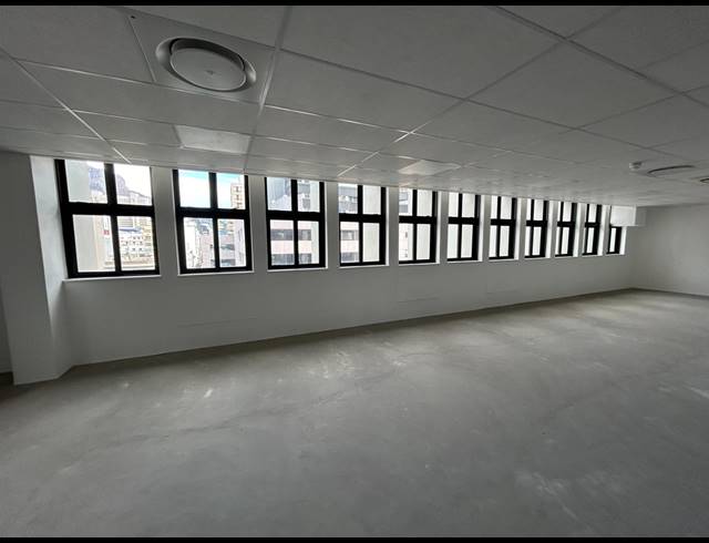 335M² BUILDING TO LET IN CAPE TOWN CITY CENTRE